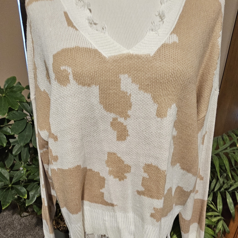Cowprint V-Neck Sweater in Tan and White